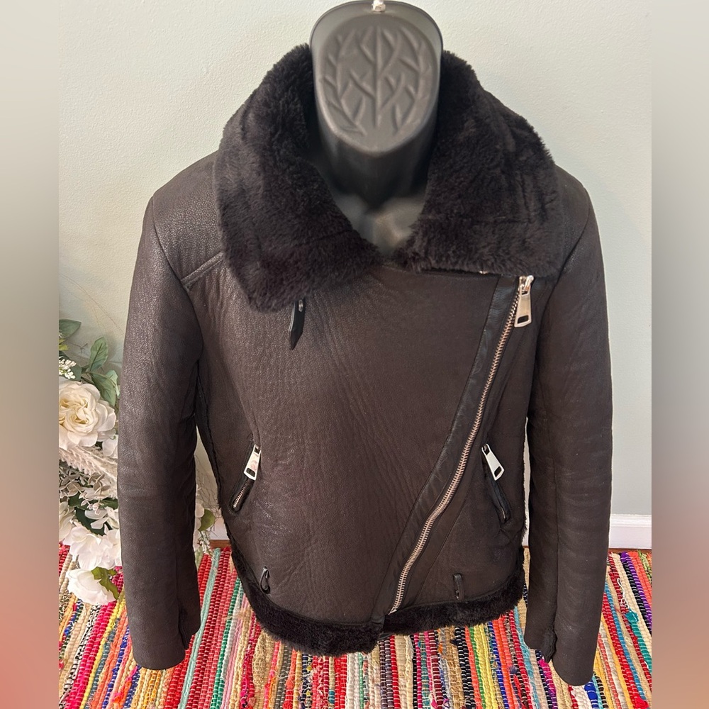 White Fox Faux Suede Fur Lined Coat Diagonal Zip Designer Coat Ski Black Small